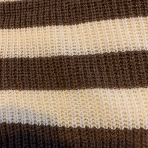 SoGood For Life Women's crewneck Poly striped sweater L NWT - Picture 3 of 5